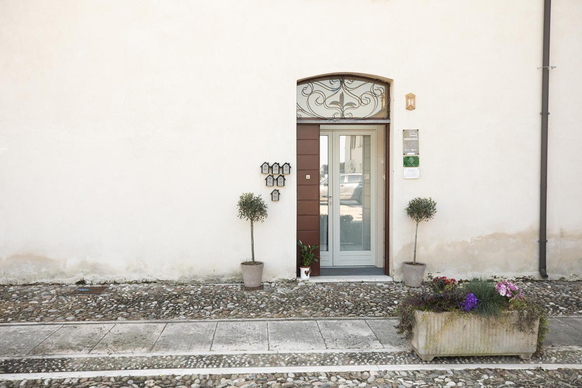 Bed and Breakfast Relais La Rocca Solferino Exterior foto