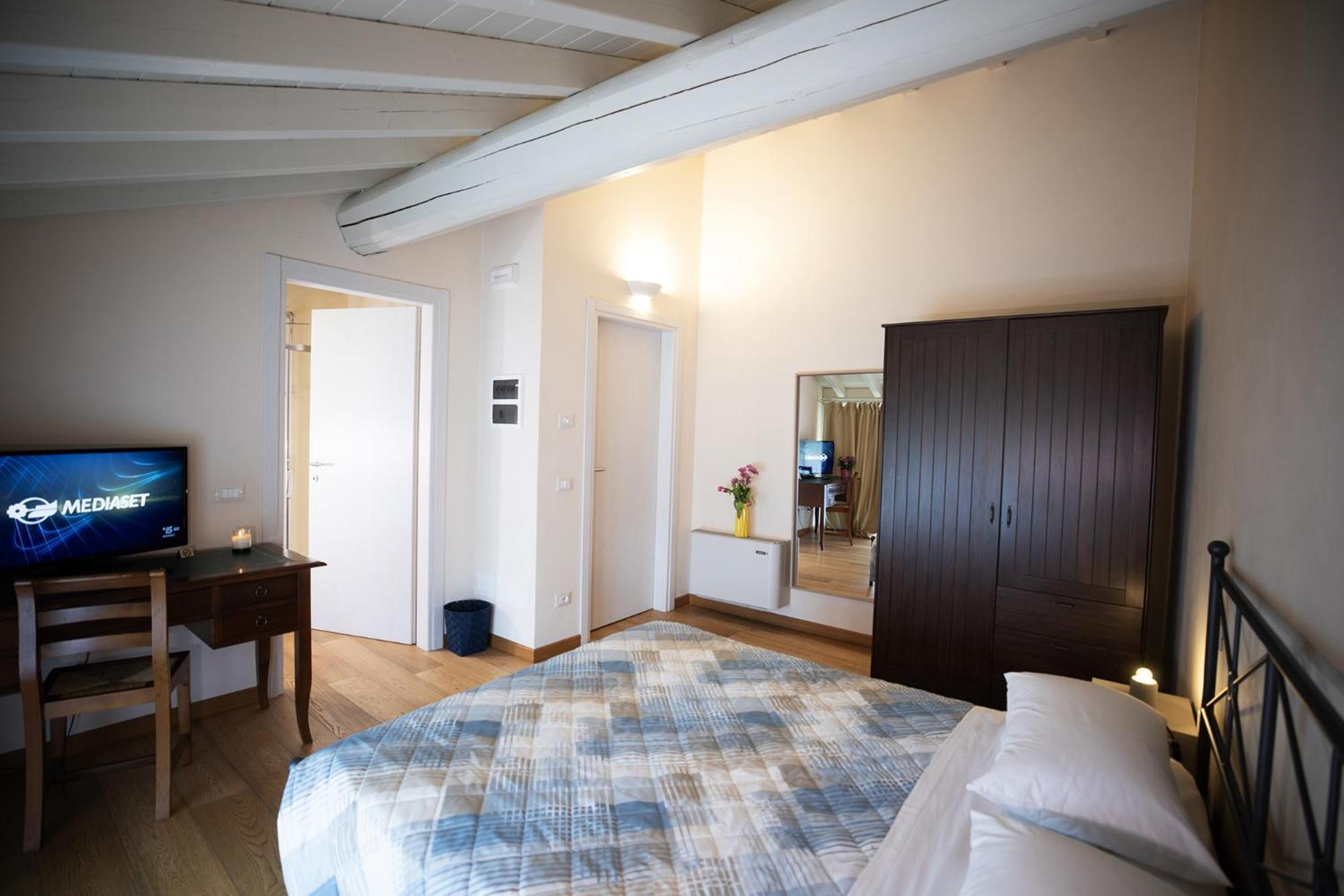 Bed and Breakfast Relais La Rocca Solferino Exterior foto